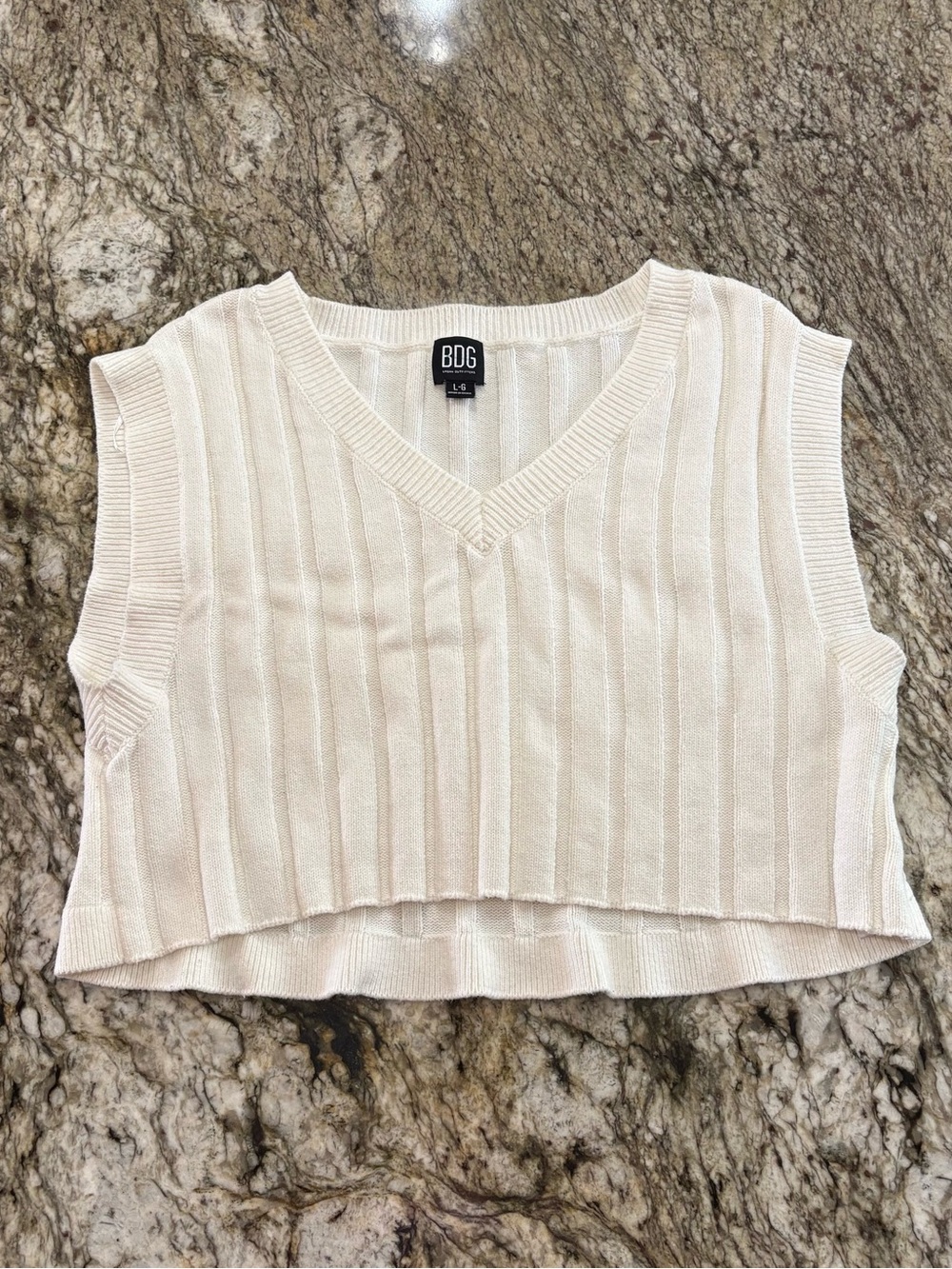 BDG Cropped V-neck Sweater Vest